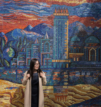 Суретші Мадина