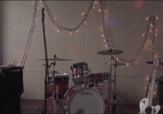 Премьера клипа: We Have To Now — Paper cup (Hoegaarden)