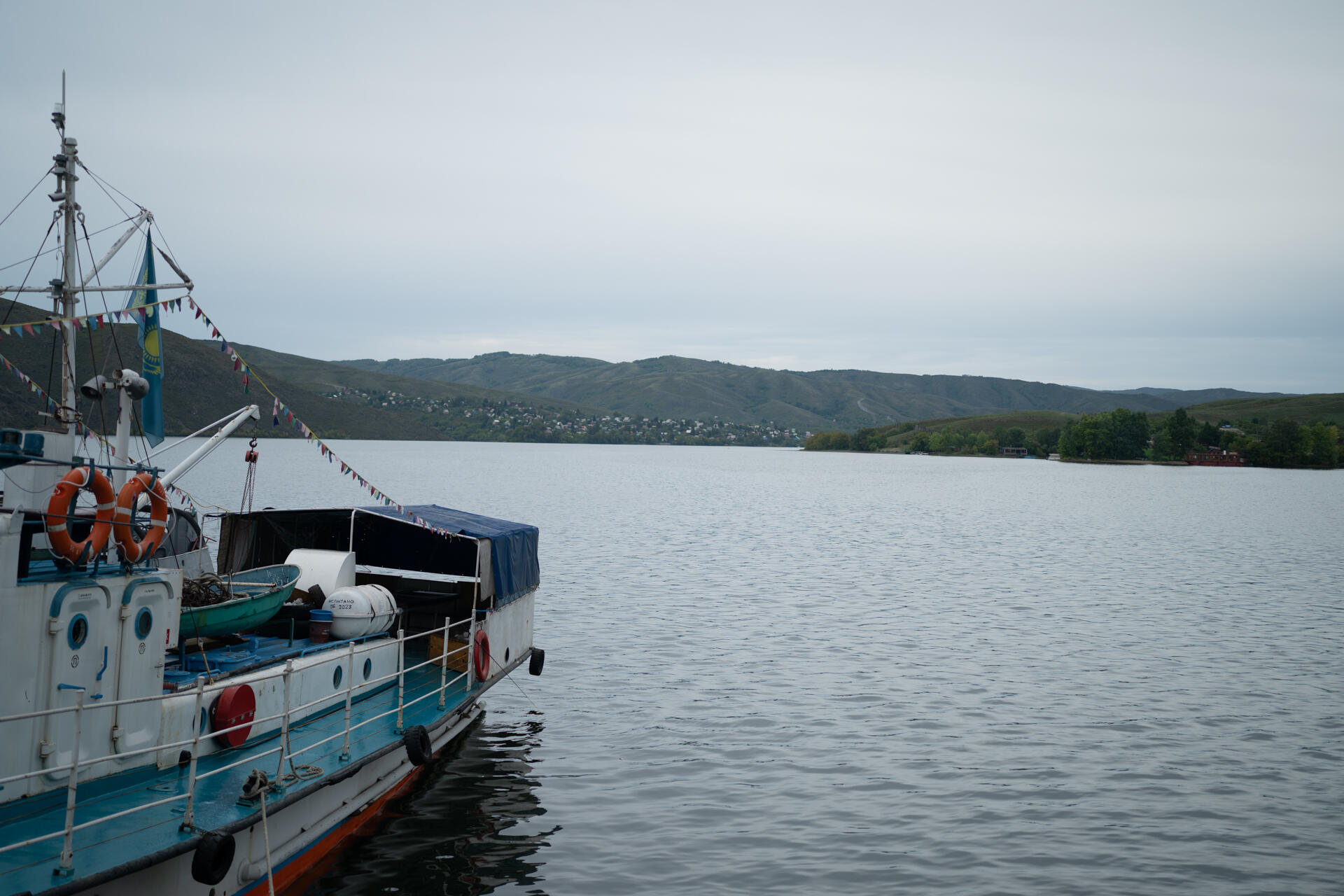 Документальный фильм «Шығыс: жер, су, ауа» доступен на YouTube